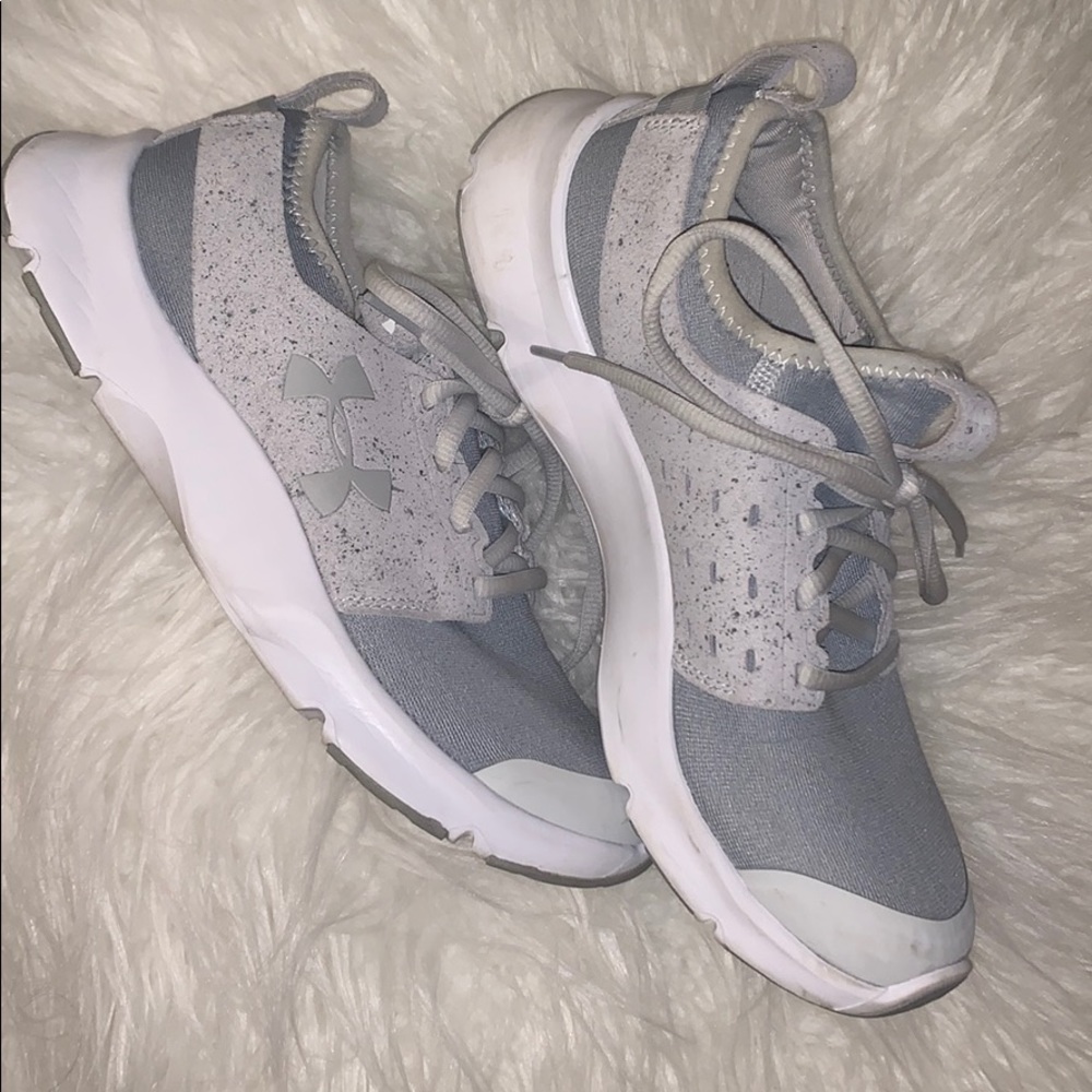 Under Armor Sneakers